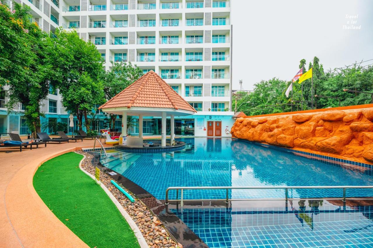 Centara Pattaya Hotel Esterno foto